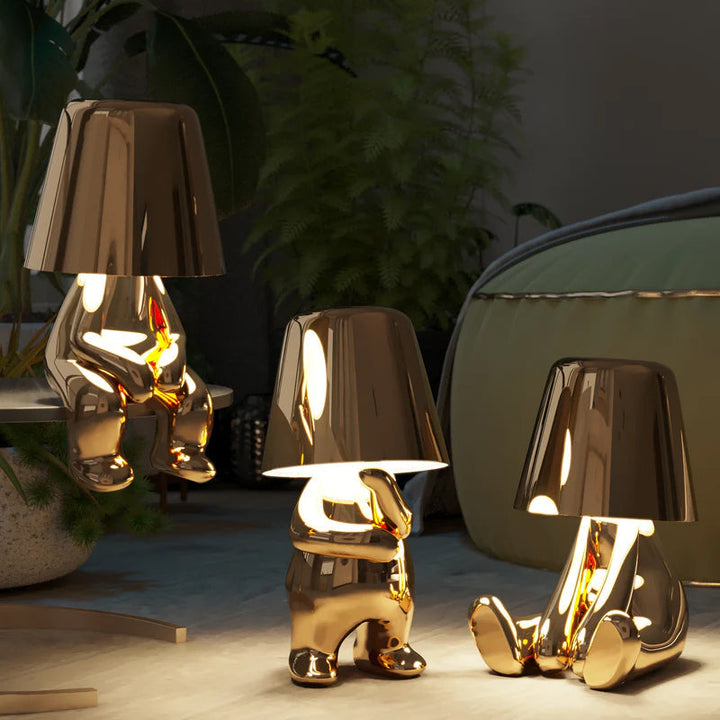 BowLift | Thinker Little Golden Man Table Lamp