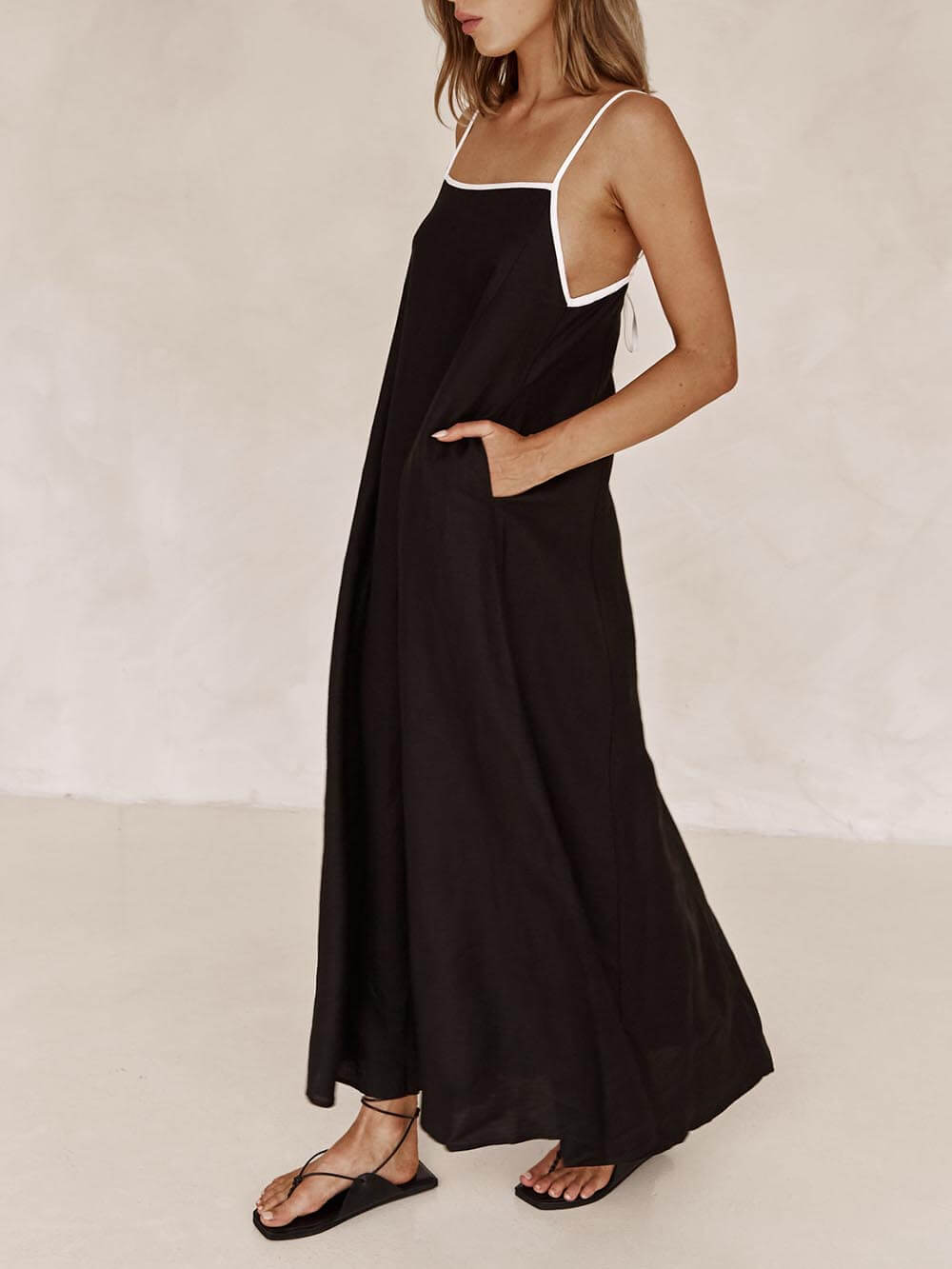 Leticia | Stylish holiday dress