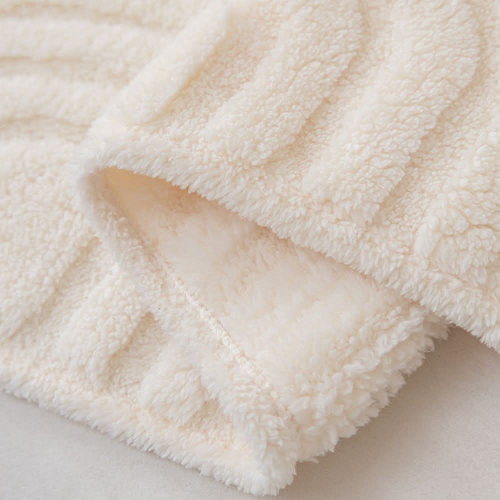 BowLift | CurveLux - The most comfortable sofa cover