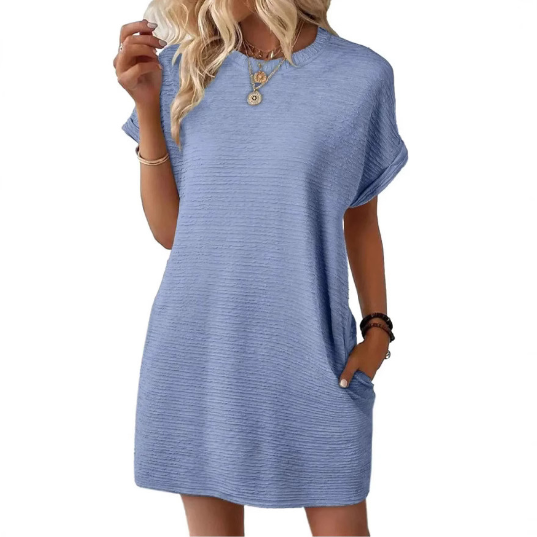 SOPHIA – LAID-BACK CHIC T-SHIRT DRESS