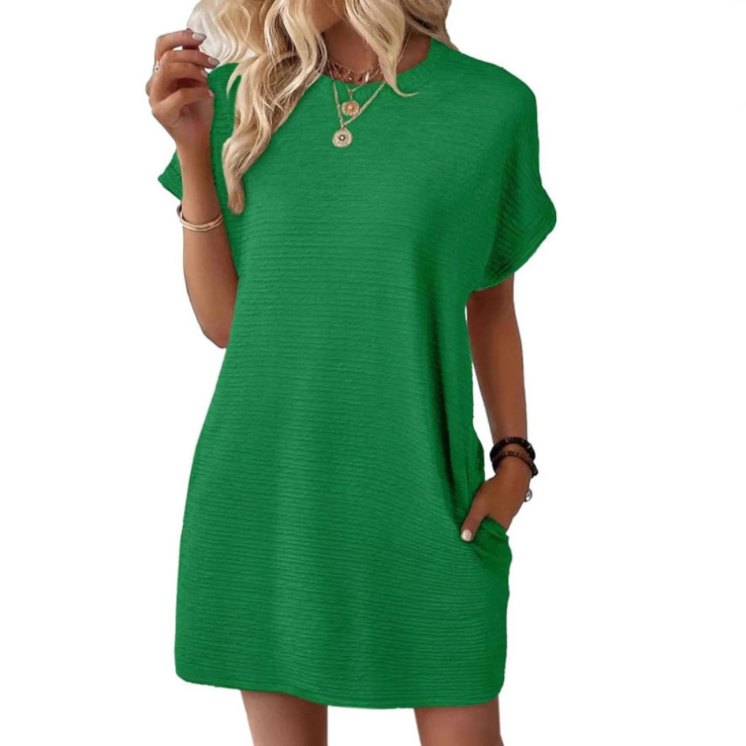 SOPHIA – LAID-BACK CHIC T-SHIRT DRESS