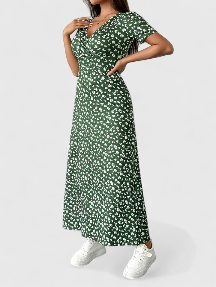Yulivette | Sophisticated Maxi Dress