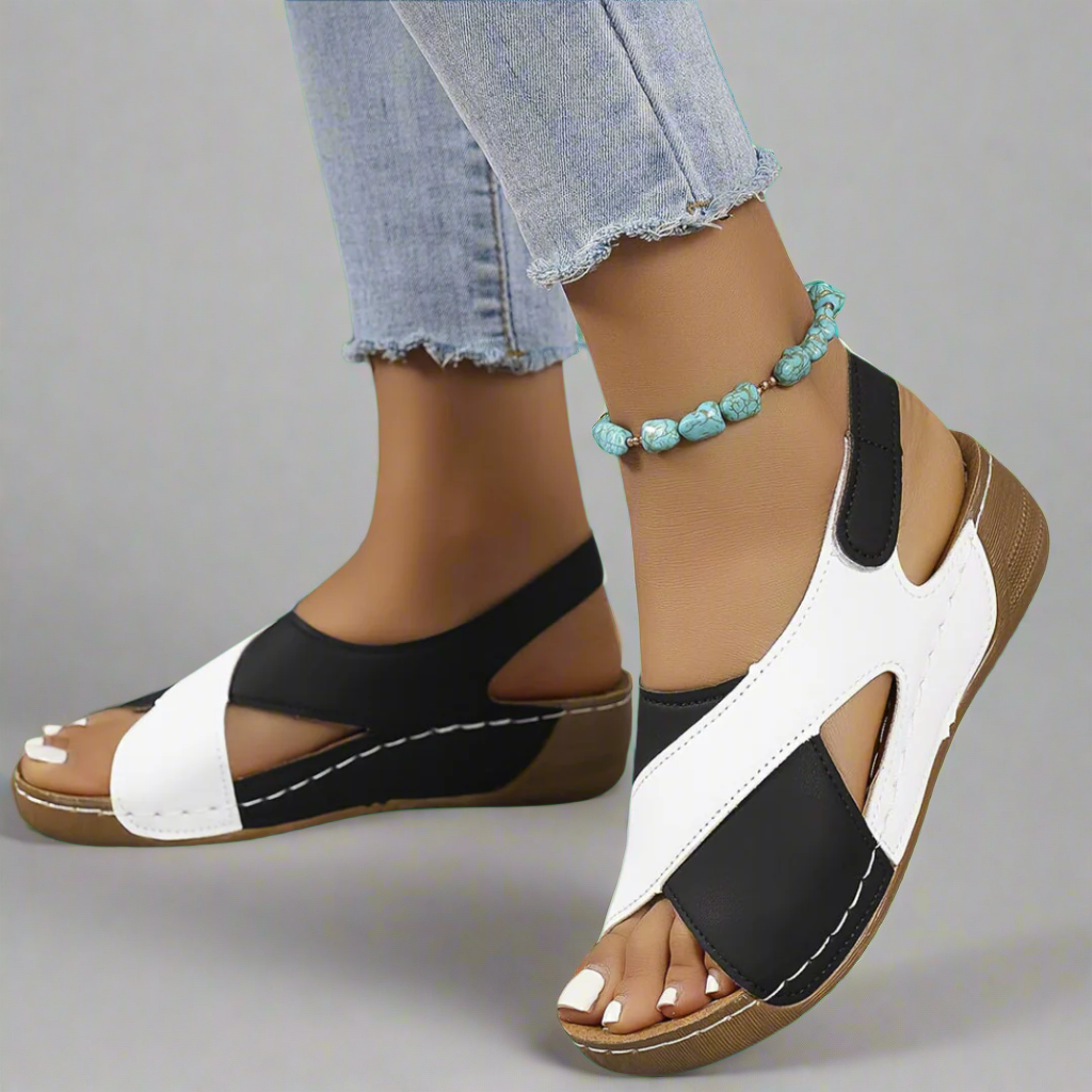COLORBLOCK SLINGBACK SANDALS