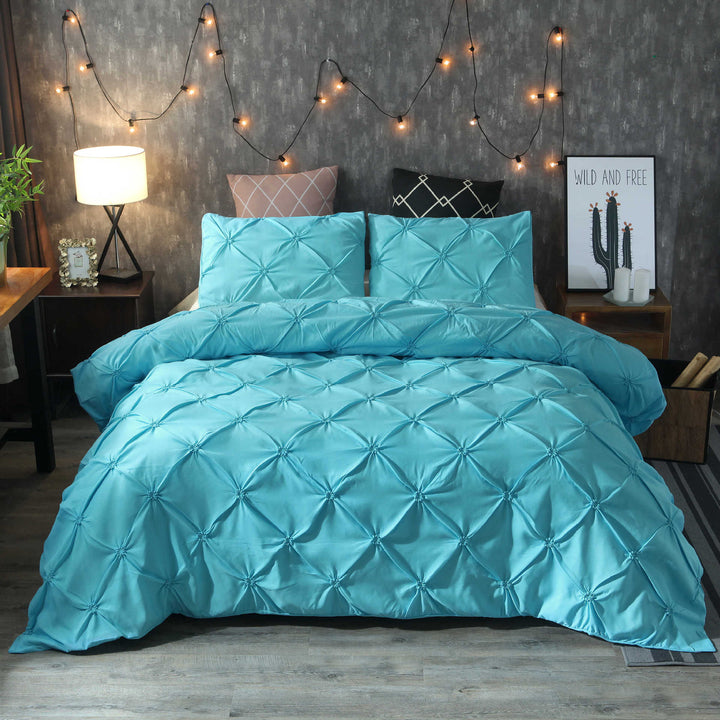 BowLift 丨 Embroidered Craft Three-piece Bedding Set (Pillowcase & Quilt Cover)