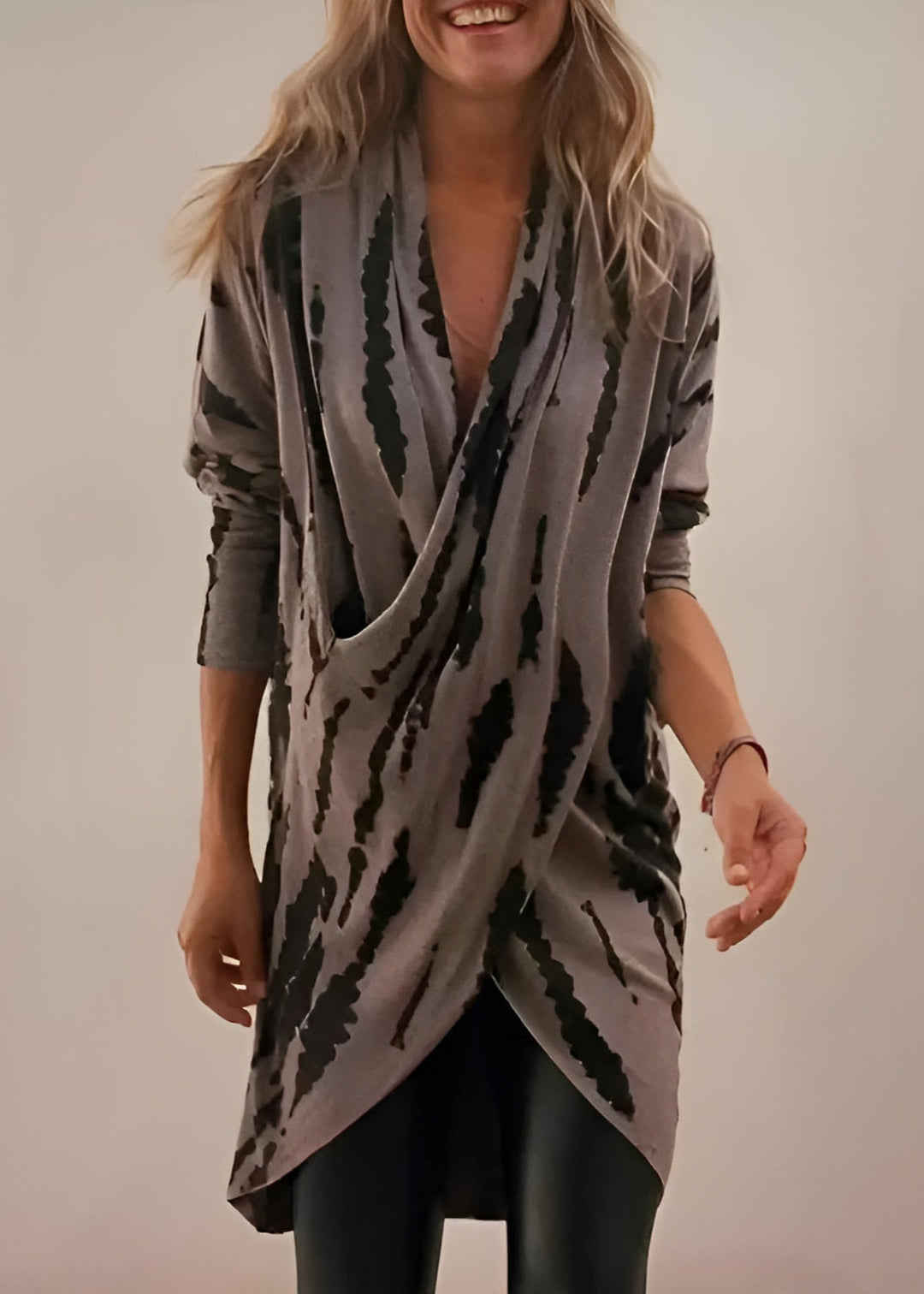 Peyton™ - Comfortable V-Neckline Tunic