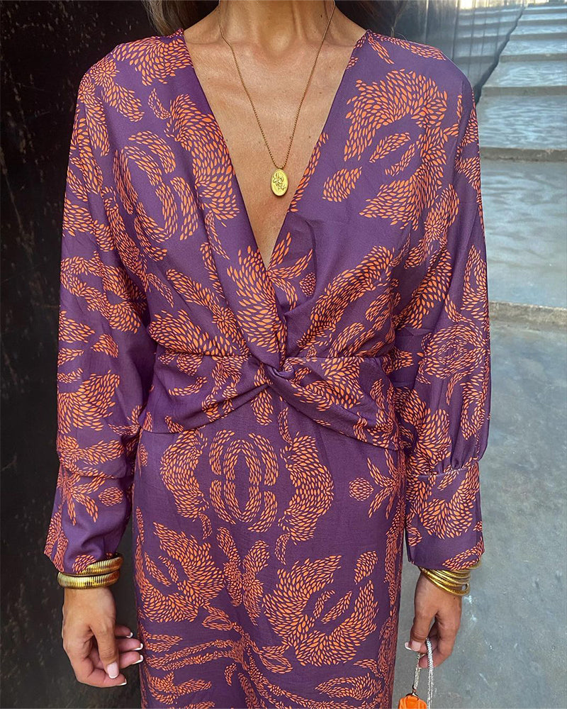 Janella - Vintage Draped Long Sleeve Midi Dress