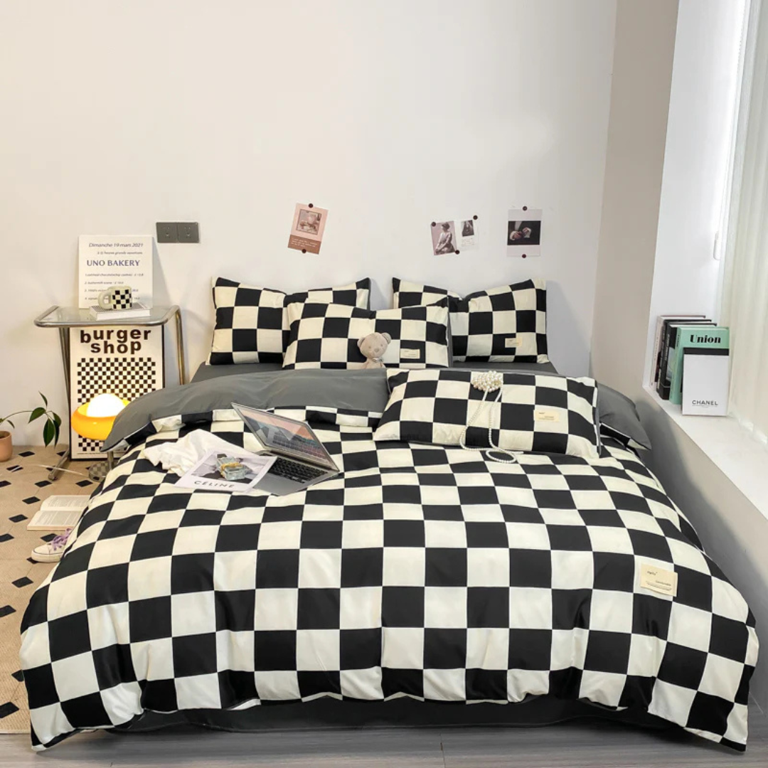 BowLift | Luxury Duvet Cover with Checkered Pattern