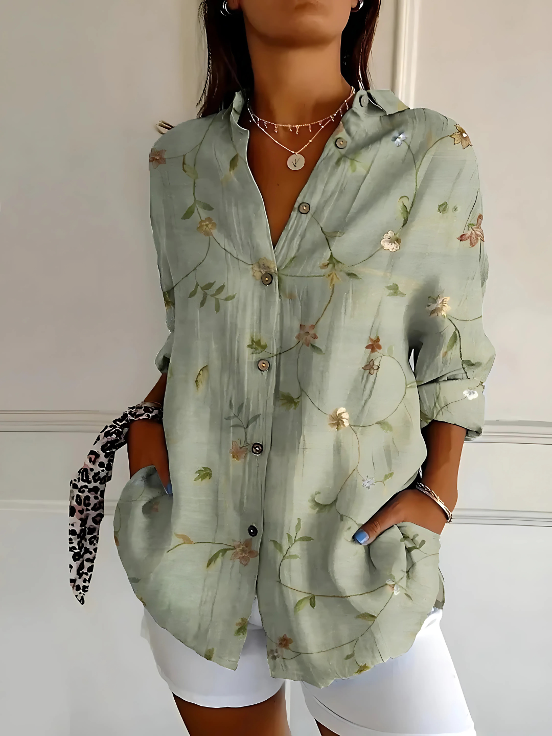 Yllona – Button-Up Relaxed Blouse