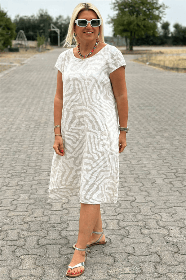 Nelia - Zebra Print Dress with Round Neck