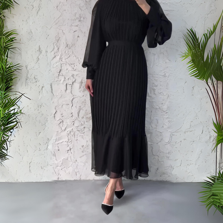 Elegant Autumn Evening Dress with Tulle Details