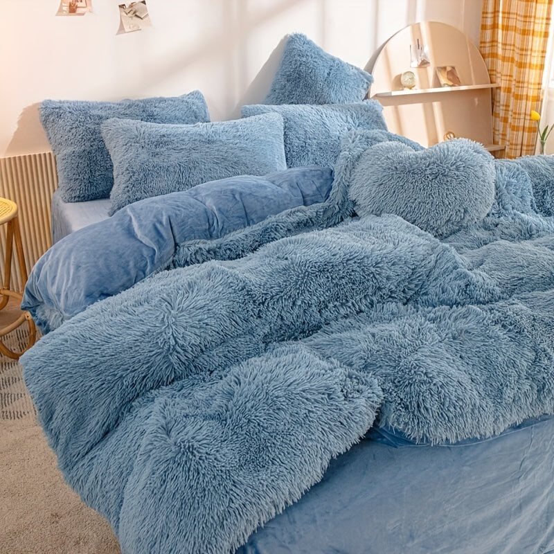 BowLift | Three-Piece Velvet Bedding Set with Velvet Finish