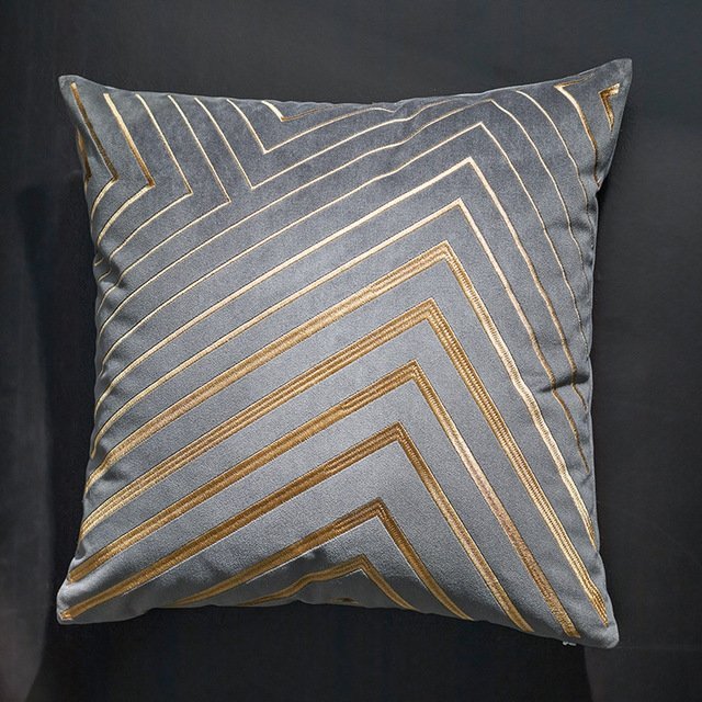 BowLift | Luxurious geometric cushions - Elegance for the living room and the bedroom