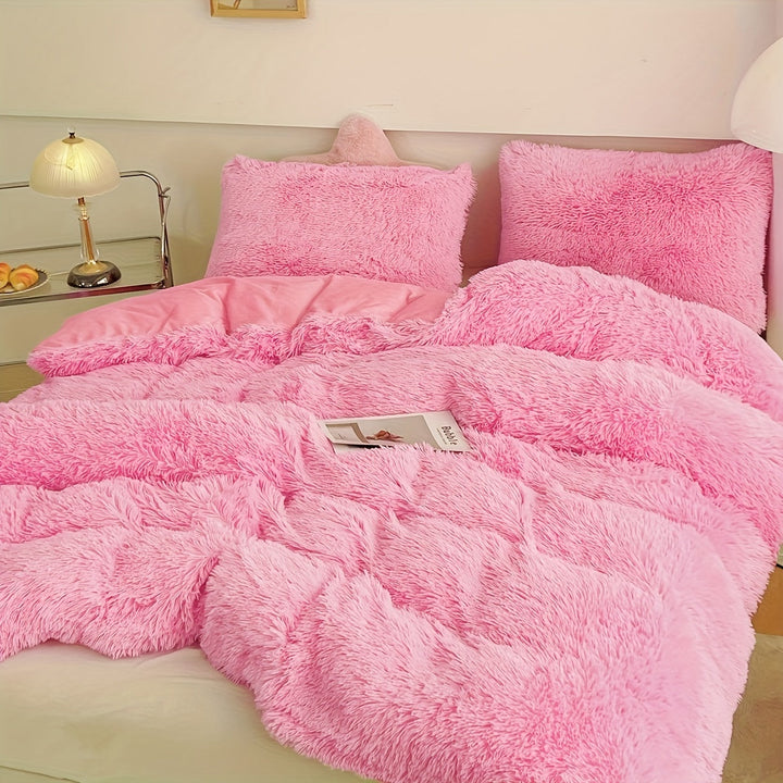 BowLift | Three-Piece Velvet Bedding Set with Velvet Finish