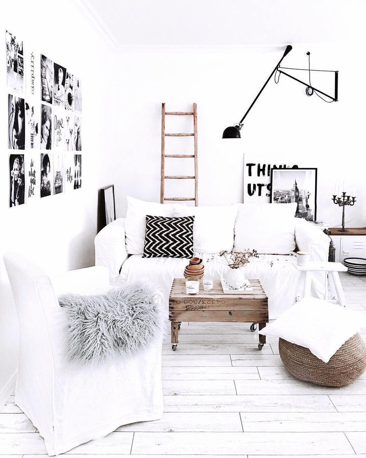 BowLift | Model 265 Wall Lamp
