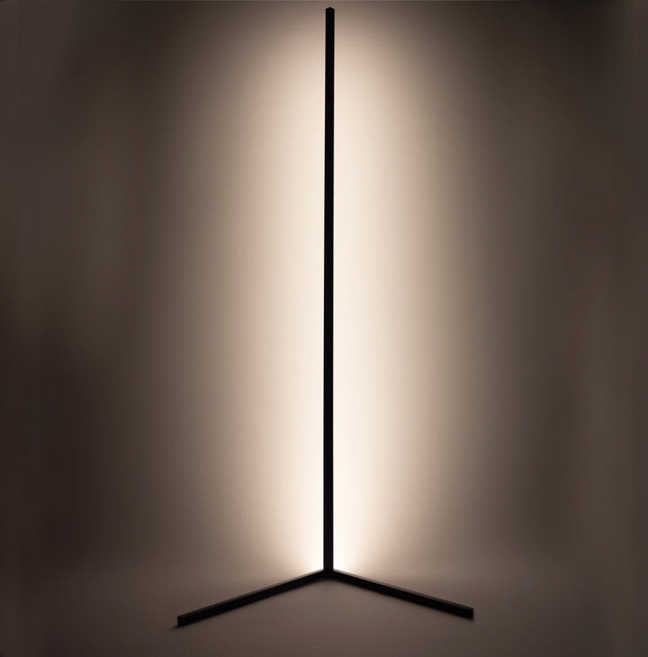 BowLift | Corner floor lamp