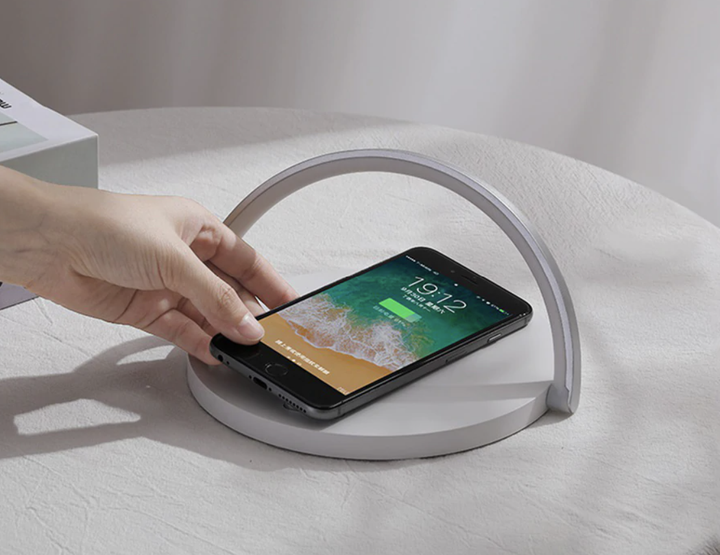 BowLift | Bowlight Design 3-in-1 Night Light – Wireless Charger & Lamp