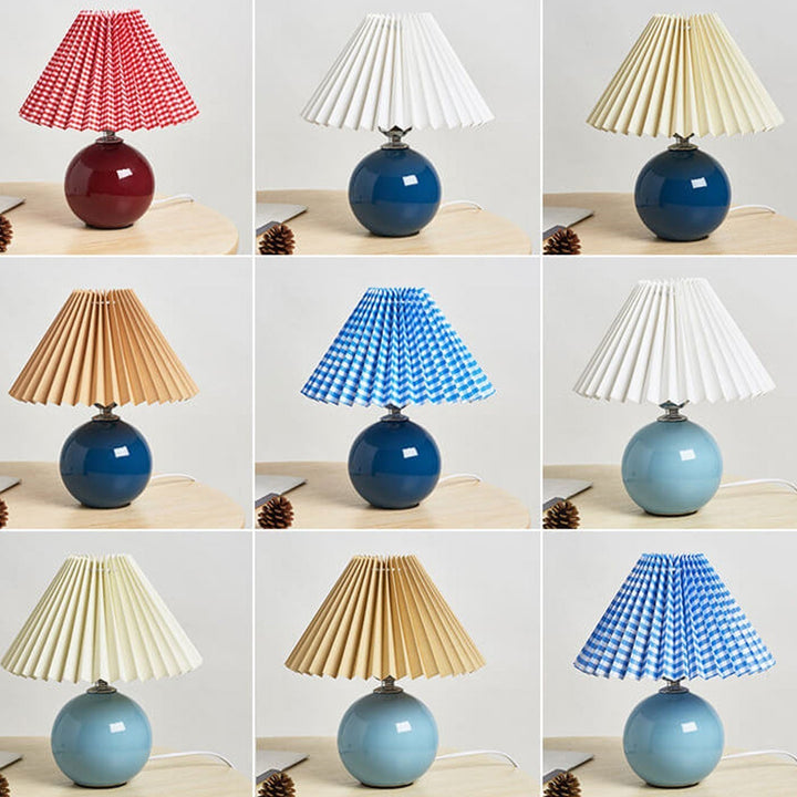 BowLift | Nordic minimalist 1-light table lamp made of ceramic with pleats