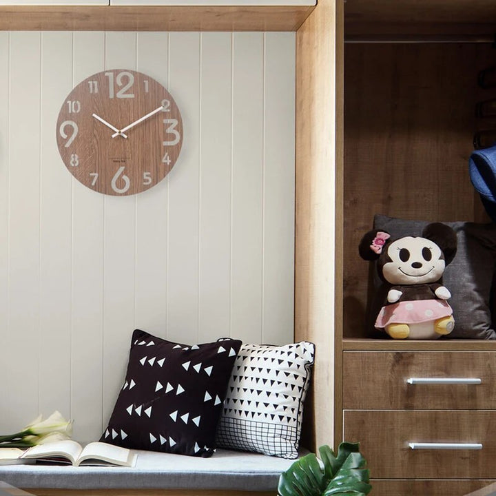 BowLift | 3D Wall Clock Made of Wood