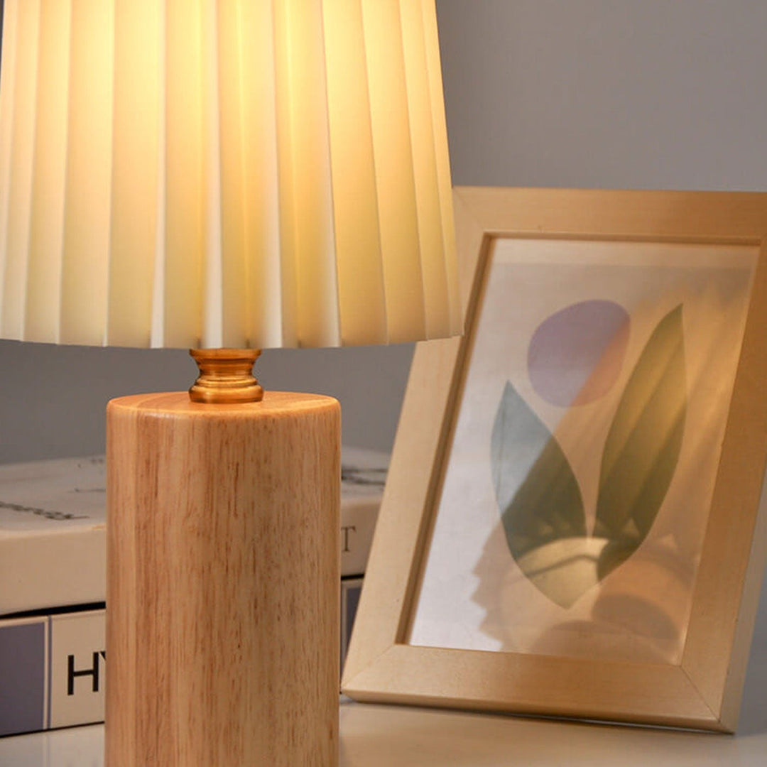 BowLift | Vintage Korean Pleated Column Solid Wood Base 1-Light Table Lamp