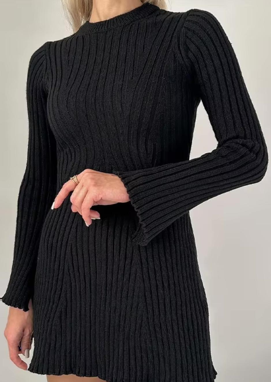 Faustine - Elegant Ribbed Knit Mini Dress