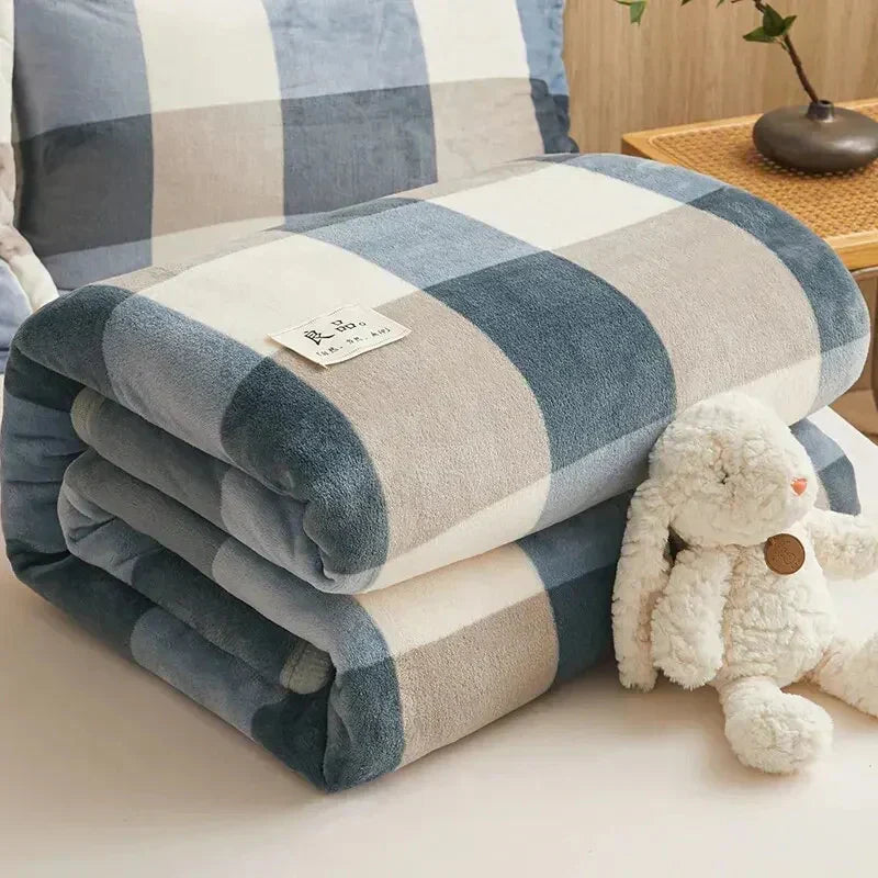 Azura | Thick Flannel Blanket - FlannelWarm