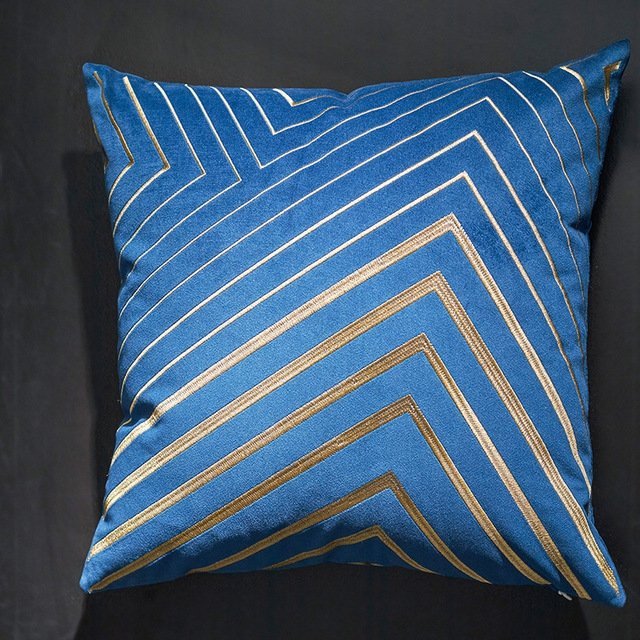 BowLift | Luxurious geometric cushions - Elegance for the living room and the bedroom