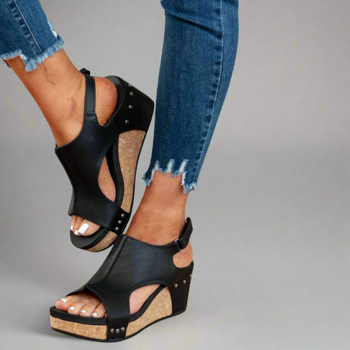 Mechthild | Orthopedic sandals for daily support