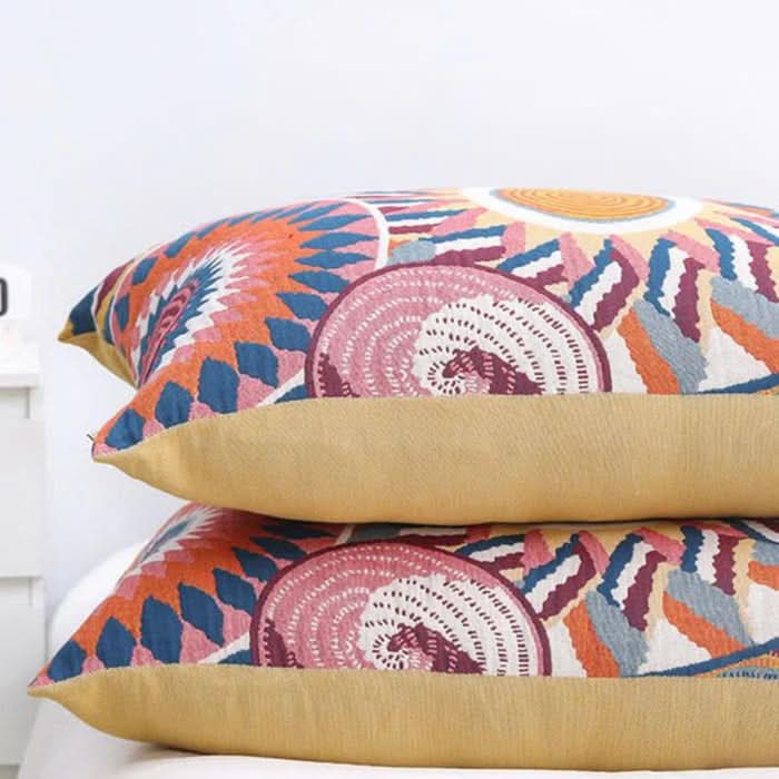 BowLift | SUZY - Cotton pillow cover with minimalist chic