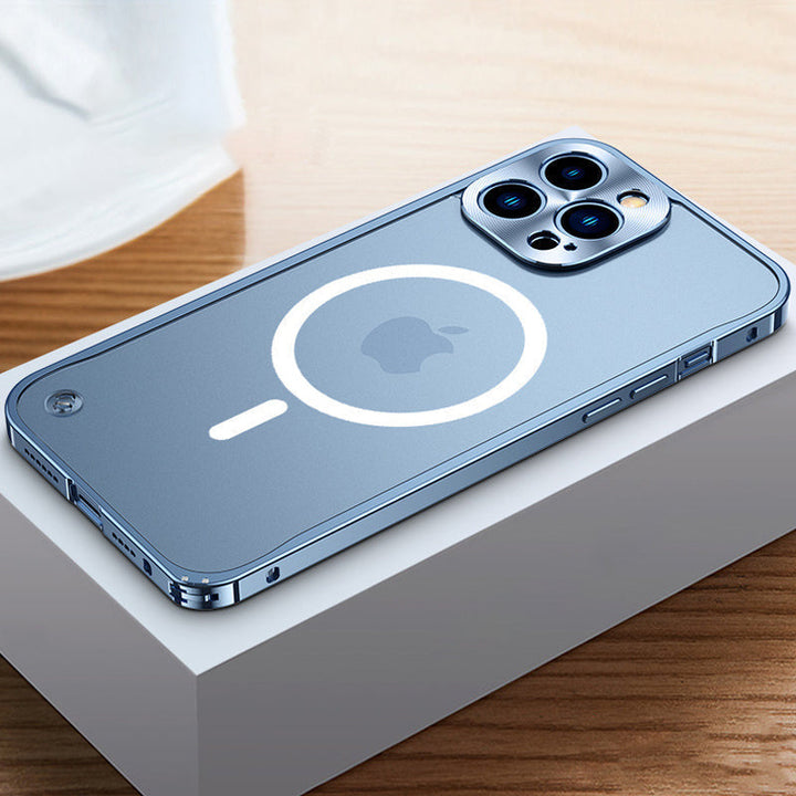 Magnetic phone case for iPhone with metal frame | Azura
