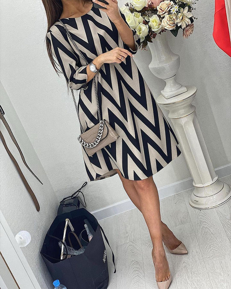 Lovenza - Zigzag Midi Dress