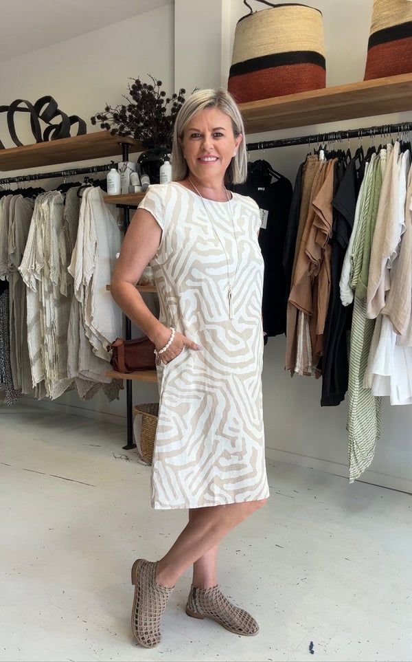 Nelia - Zebra Print Dress with Round Neck