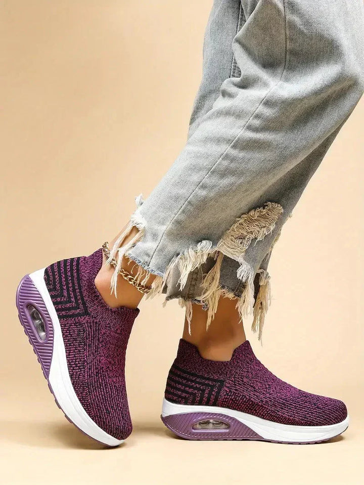 Maggie | Stylish Slip-On Sneakers