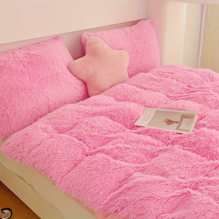 BowLift | Three-Piece Velvet Bedding Set with Velvet Finish