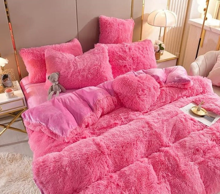BowLift | Luxury Plush Duvet Cover with Zipper Closure and Corner Straps