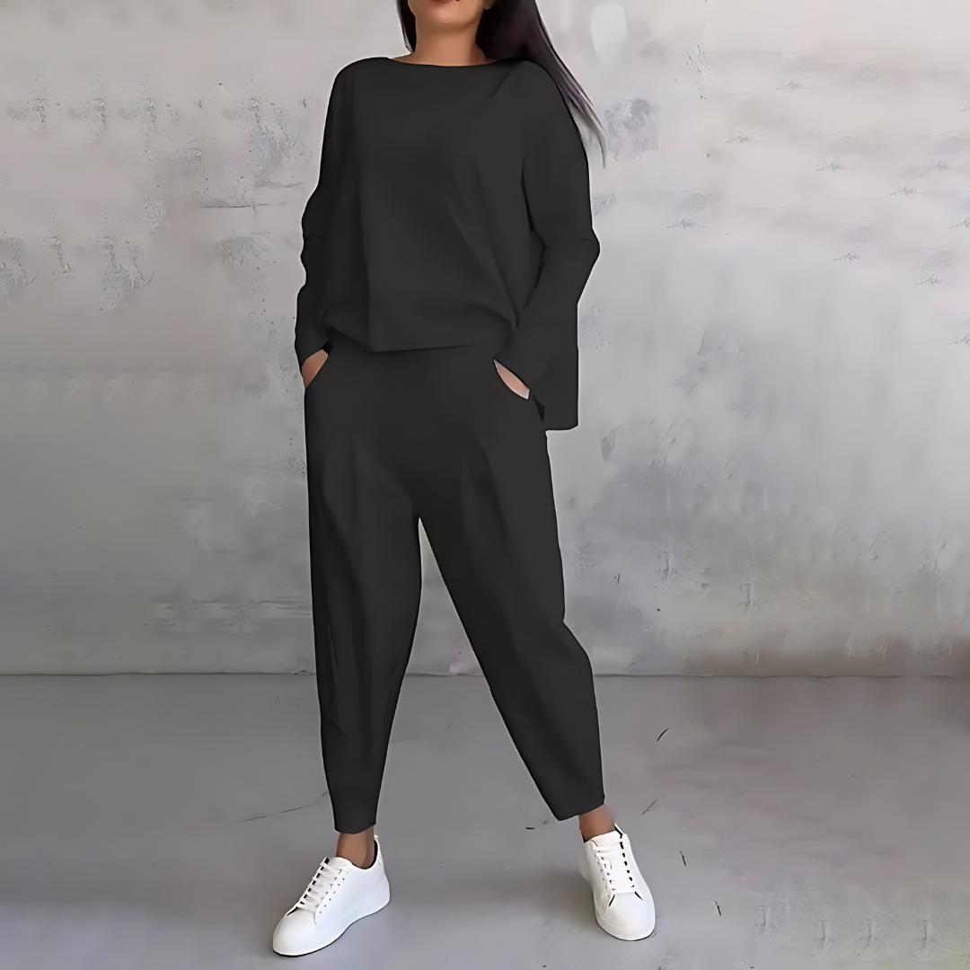Avenn | Comfortable Two-Piece Set