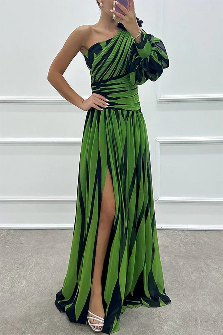 Hazel™ | Elegant Striped Maxi Dress with One Shoulder