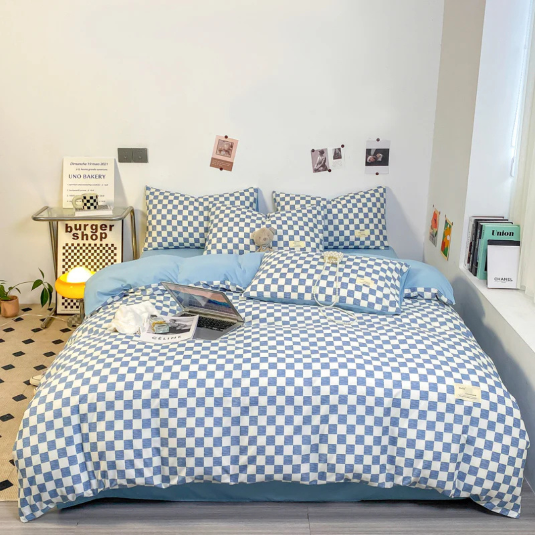 BowLift | Luxury Duvet Cover with Checkered Pattern