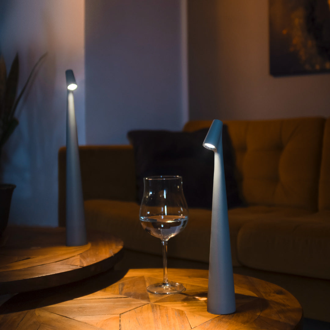BowLift | Table Lamp Modern Red Metal LED Light