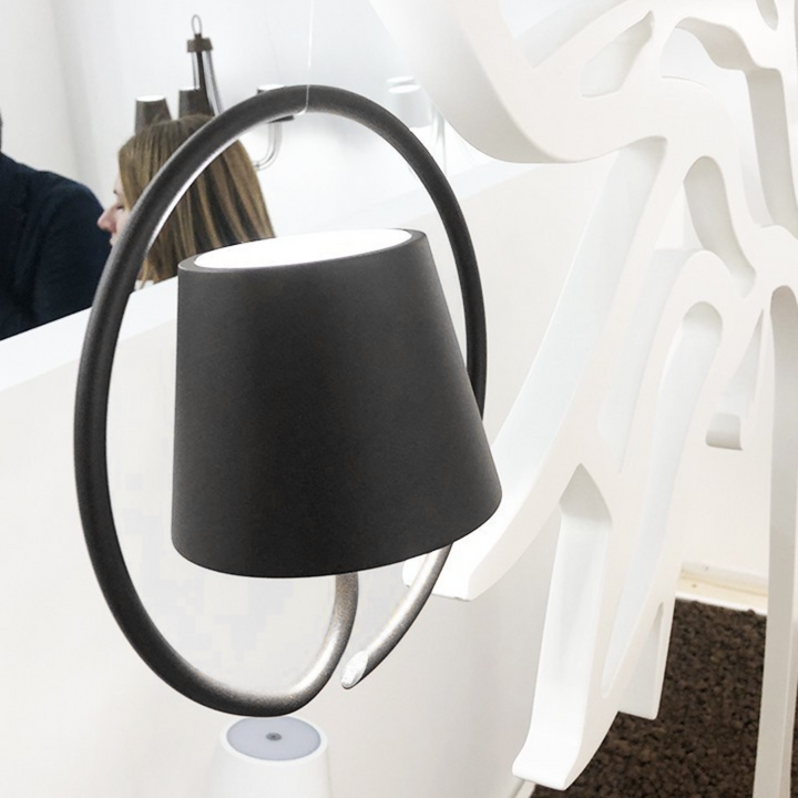 BowLift | Emptyoo - Stylish Pendant Light for a Modern Interior