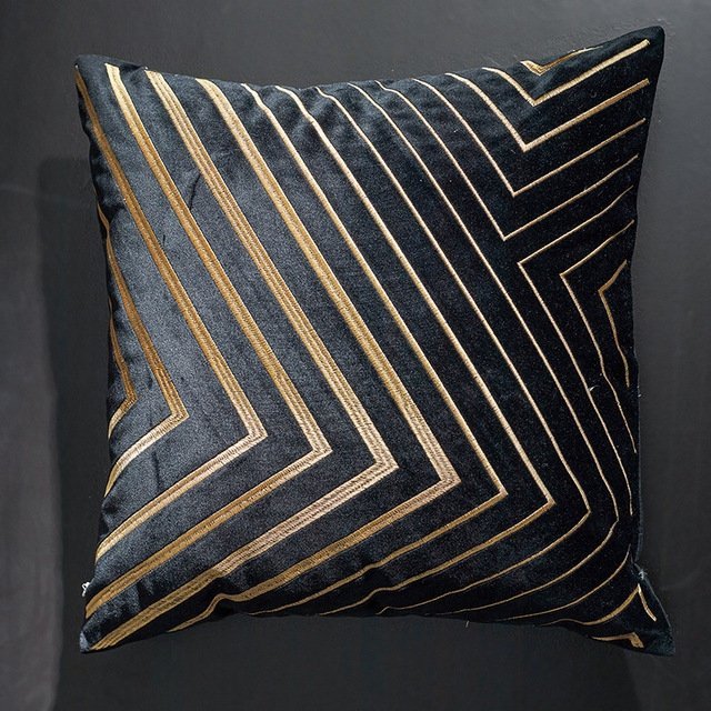 BowLift | Luxurious geometric cushions - Elegance for the living room and the bedroom