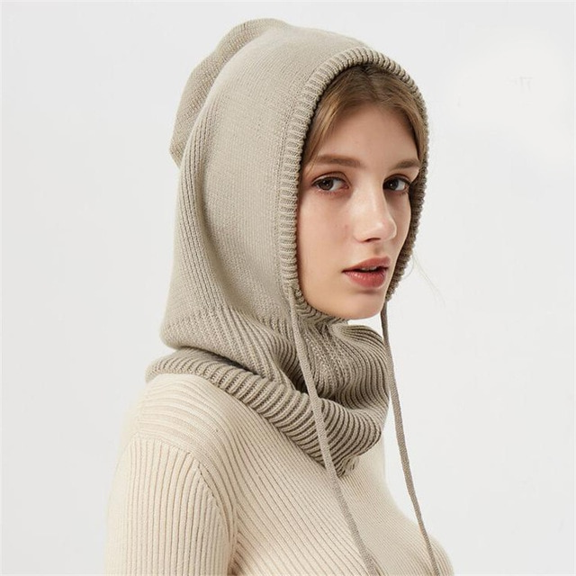 Azura | Winter Knit Beanie