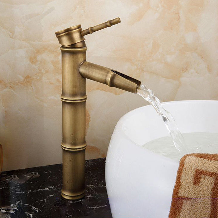 Azura | Farmhouse Brass Bathroom Faucet With Lever Handle Single Hole Sink Faucet