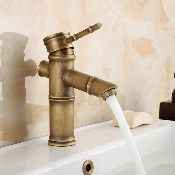Azura | Farmhouse Brass Bathroom Faucet With Lever Handle Single Hole Sink Faucet