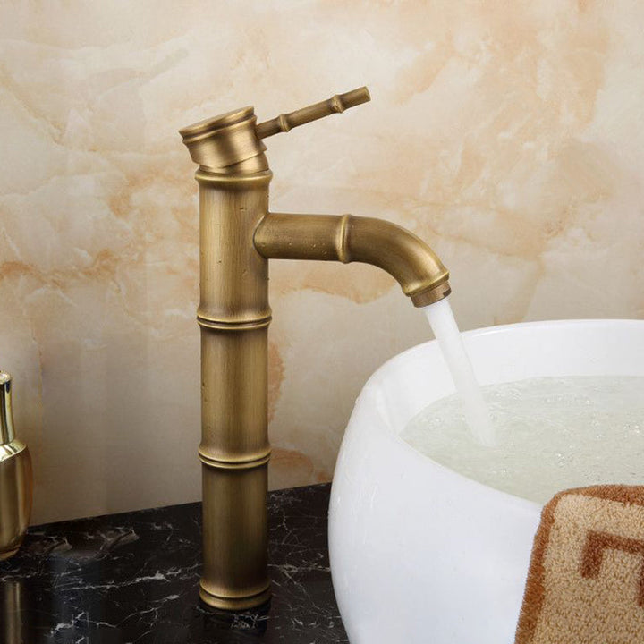 Azura | Farmhouse Brass Bathroom Faucet With Lever Handle Single Hole Sink Faucet
