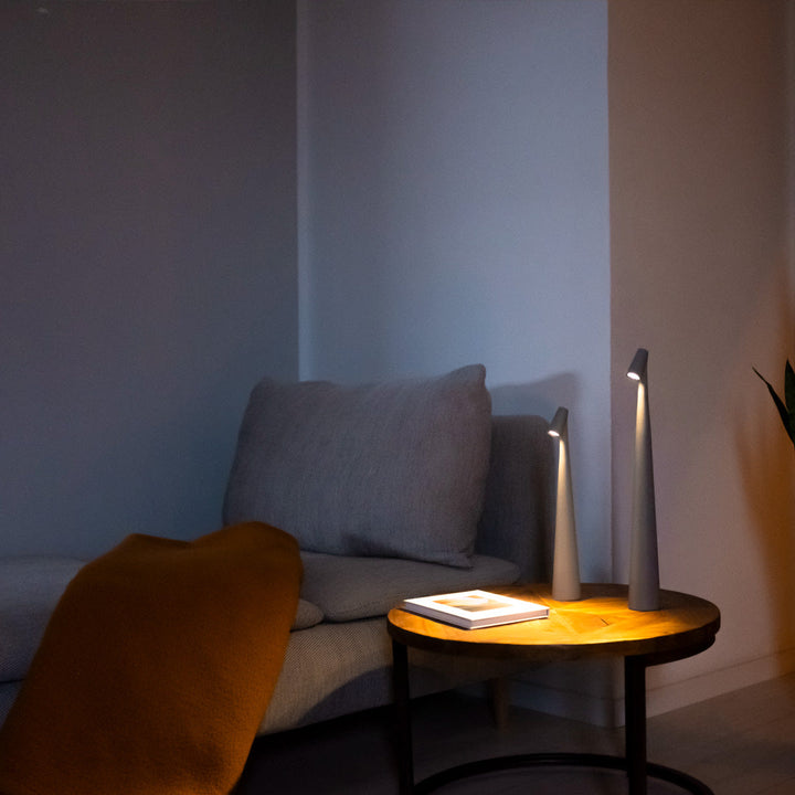 BowLift | Table Lamp Modern Red Metal LED Light
