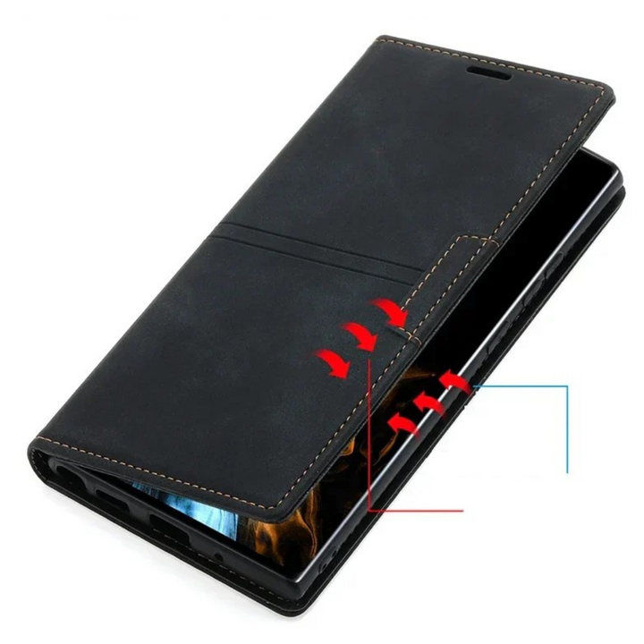 Azura | Phone Case Wallet with Magnetic Closure