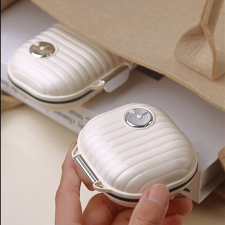 Azura | Portable daily pill box