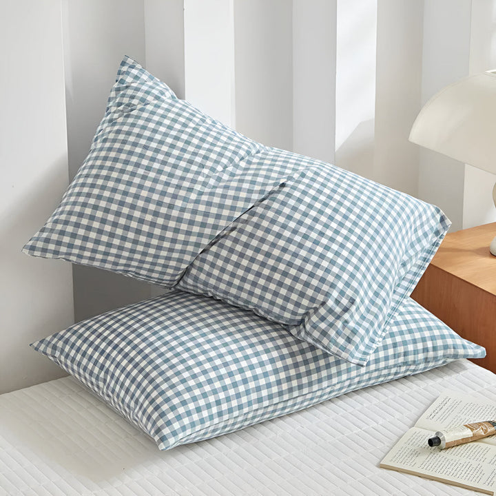 BowLift | Soft Plaid Checkered Pillowcases