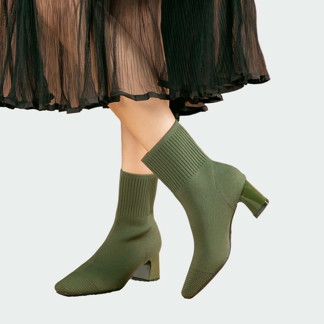 Knitted Orthopaedic Boots