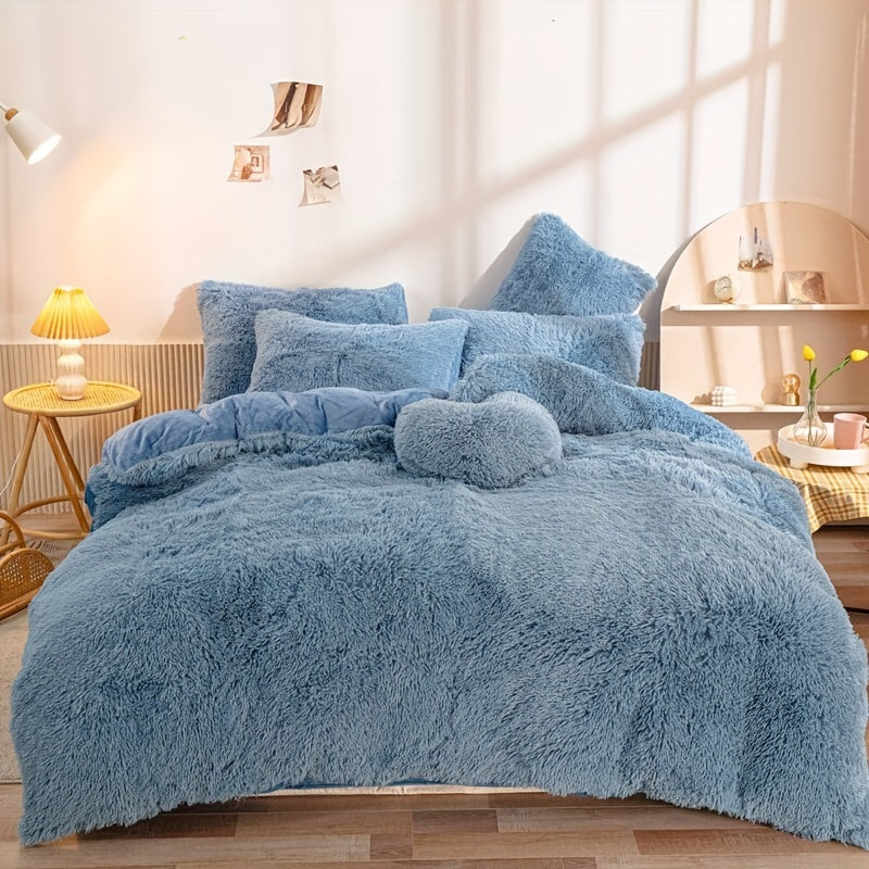 BowLift | Three-Piece Velvet Bedding Set with Velvet Finish